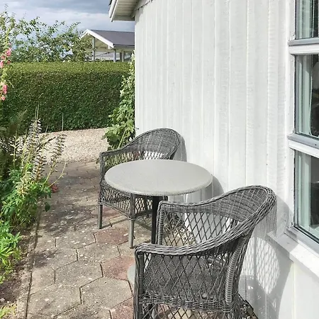 Feriehus 2 Bedroom Gorgeous In *
