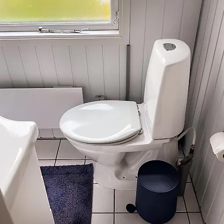 2 Bedroom Gorgeous In *